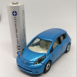 Nissan Leaf by tomica โมเดลรถ