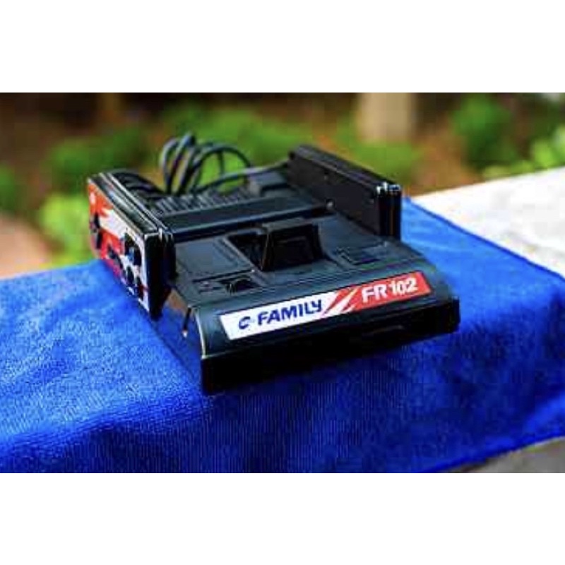 เครื่องเกมส์ FC Family FR102 สีดำ สภาพสวยยกกล่อง