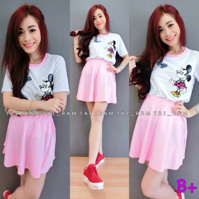 ราคา 260  บาท Vip : 230.-  Set 2 ชิ้น น่ารักๆ เสื้อแขนสั้น คอกลมลายมิกกี้เม้าส์ ผ้าโปโล น่ารักสดใส ค