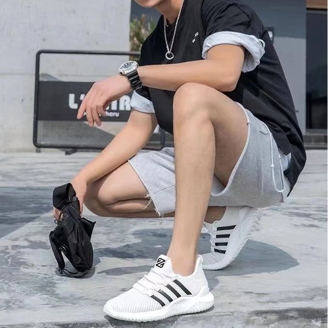 GFShop ⚽️🏆 รองเท้าผ้าใบกีฬาสุดเก๋ แต่งลายขีด🌈 ใส่วิ่งก็ได้ใส่เที่ยวก็เท่💥