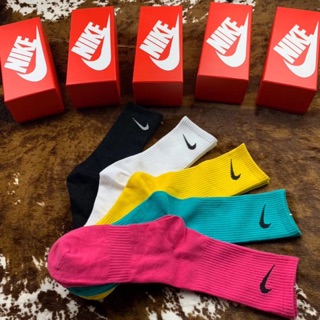 ถุงเท้า NIKE ไนท์กี้ 🧦 สีสด 🍭 ได้ยกกล่อง🎁 5คู่