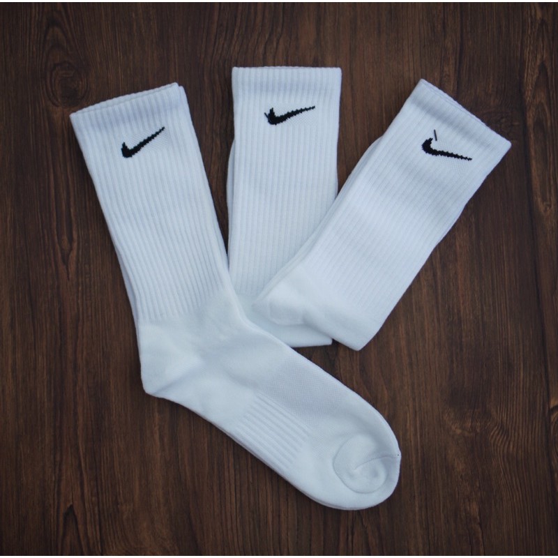 ถุงเท้า NIKE HIGH WHITE ถุงเท้า NIKE UNISEX พรีเมี่ยม