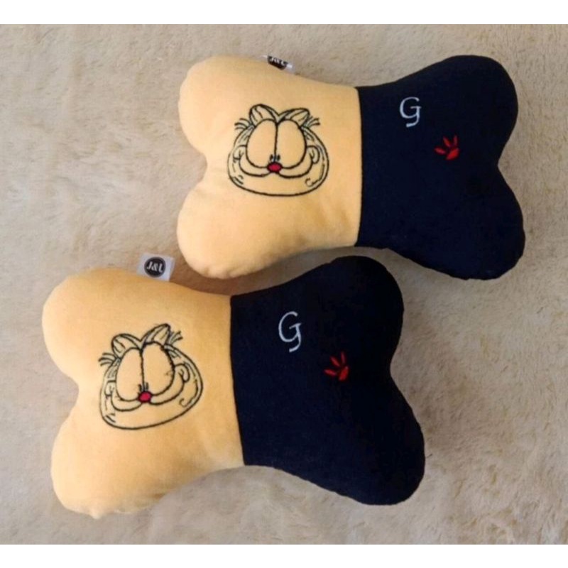 DREAMTOYS96 หมอนรถ 2 สี Doraemon Pooh Keropi Tazmania Piglet Garfield