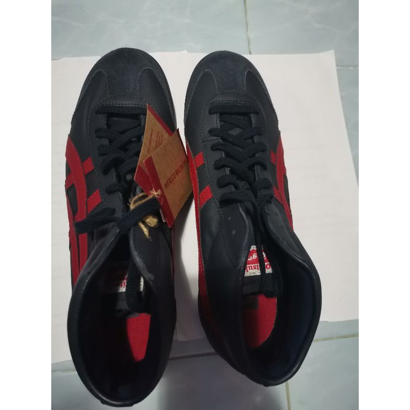 navy blue onitsuka tiger