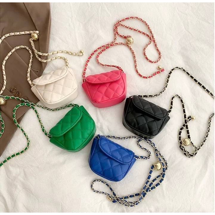 กระเป๋าทรง Mini Chanel Style bag กระเป๋าสะพายข้าง กระเป๋าถือ แฟชั่น เกาหลี เกรดพรีเมียม สวยเนียบ ขายดี ราคาถูก น่ารักhot