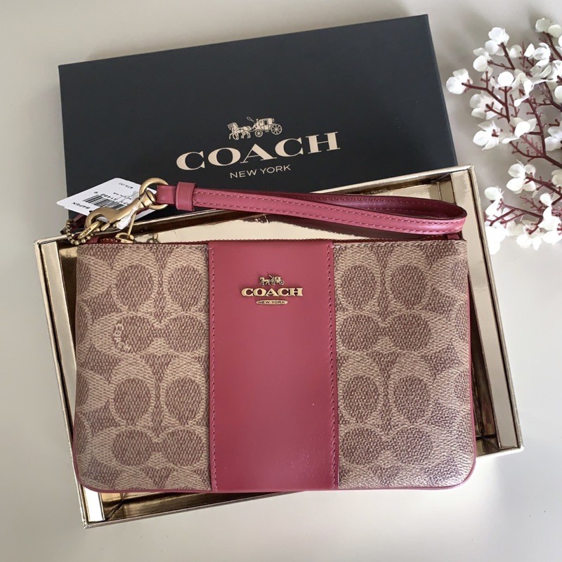 Coach 32445 wristlet in colorblock signature canvas