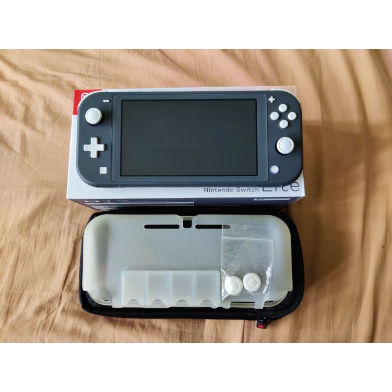 Nintendo Switch Lite มือสอง