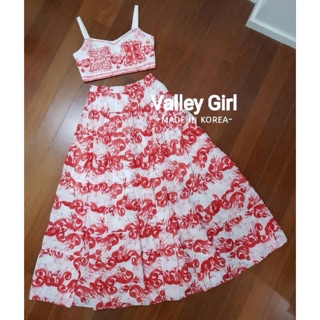 Set สีขาวแดง งานดี valley girl sizeM only