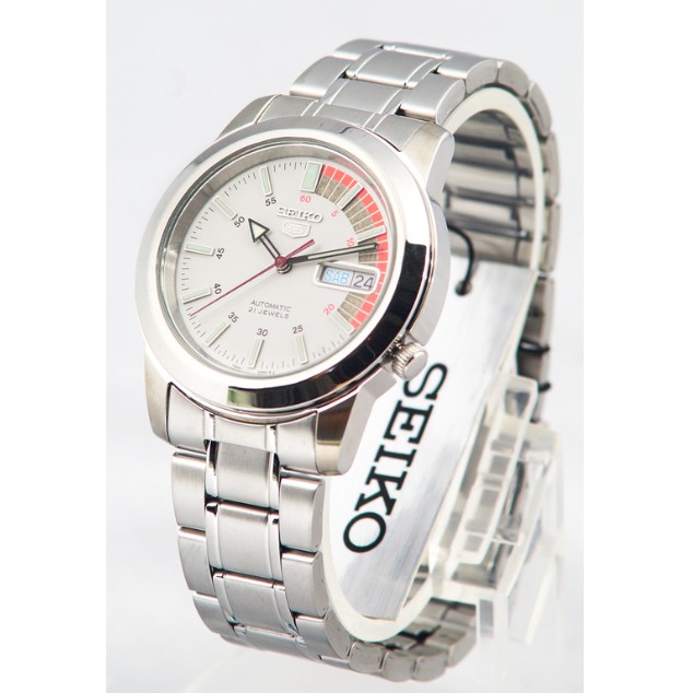 นาฬิกา SEIKO 5 Automatic รุ่น SNKK25K1 นาฬิกาข้อมือผู้ชายสายแสตนเลส หน้าปัดขาว/แดง สุดหรู -ของแท้ 100% รับประกัน1ปีเต็ม