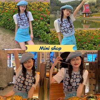 Mini shop🌸พร้อมส่ง🌸(49102) เสื้อไหมพรมแขนกุด ดีเทลลายดอกไม้น่ารัก คิ้วเกาหลีสุด