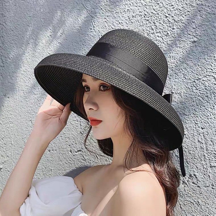 สินค้าพร้อมส่งจากไทย หมวกสานปีกกว้าง ทรงปานามาชาย คาดดำแต่งขอบรุ่ย ใส่กันแดด  B091