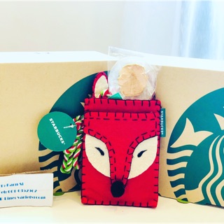 STARBUCKS COFFEE CHRISTMAS BAG STARBUCKS Taiwan with tag เป็นรูปจิ้งจอก