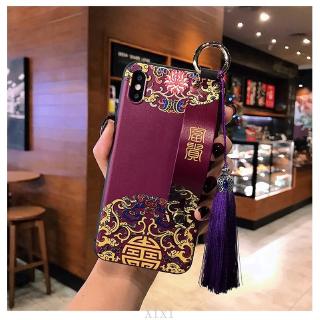 เคสโทรศัพท์มือถือ พร้อมสายคล้องข้อมือ ประดับพู่ หรูหรา สําหรับ IPhone 11 Pro Max XS XR SE 2020 I7 I8 I6s Plus