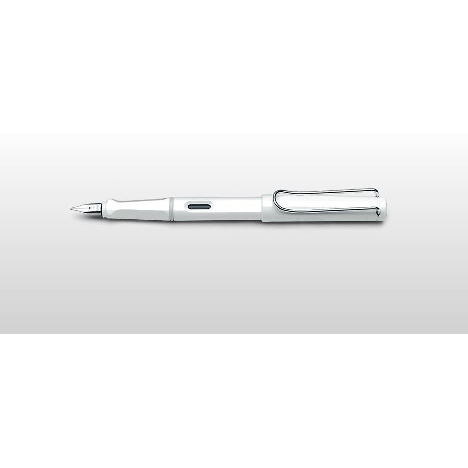 ปากกา Lamy Safari Fountain Pen (สีขาว)
