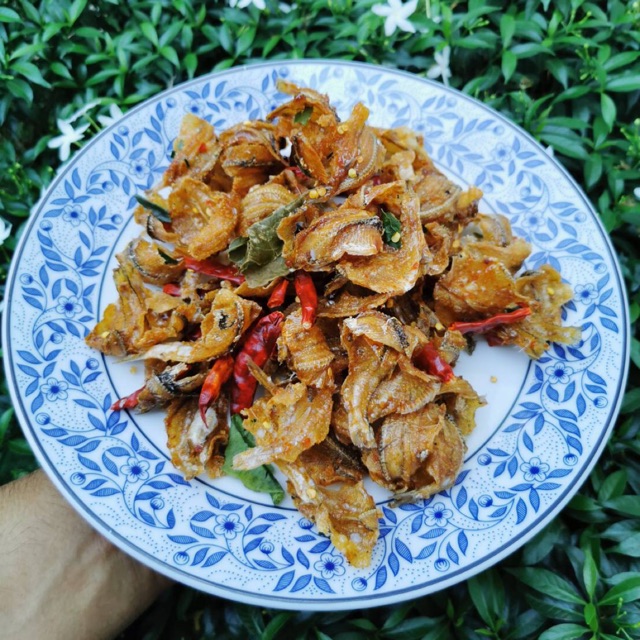 ปลาแก้วสามรส อบสมุนไพร