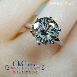 แหวนเพชร 7 กะรัต น้ำ 97 เพชรเลียนแบบเพชรแท้ ทำจาก เพชร CZ, Cubic Zirconia หรือ เพชรโคลนนิ่ง ทำจากแร่สังเคราะห์ CZ