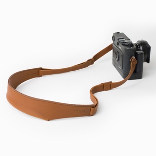 labrador WALKER camera strap L#2 สายกล้องแบบคล้องคอ (LAA128)