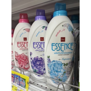 Essence ผลิตภัณฑ์ซักผ้า เอสเซ้นซ์ น้ำยาซักผ้า รุ่นขวด 900 มล.