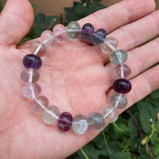 สร้อยข้อมือหินฟลูออไรท์(Fluorite) ทรงเม็ดหายากเป็นแป้นหนา  มีเส้นเดียว ถ้าสั่งได้เส้นนี้ สำหรับข้อมือประมาณ 16.5 cm