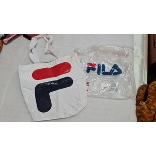 กระเป๋าสะพายข้าง จุหนัก แบรนด์แท้ Fila ทูโทน กรมขาว