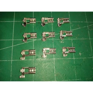 หางปลา 90 องศา 6.3mm หัวเสียบตัวเมีย แพคละ 10 ตัว หางปลา 90 องศา 4.8mm หัวเสียบตัวเมีย แพคละ 10 ตัว