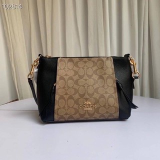 Coach  1600 SMALL MARLON SHOULDER BAG