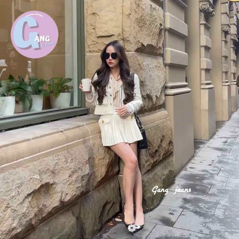Gang_jeans #310(K)กระโปรงทรงเทนนิส ผ้าลื่น อัดจีบรอบ ตกแต่งกระเป๋า ผู้หญิง ฟรีไซส์