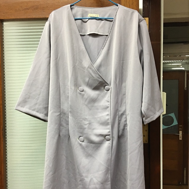 เดรสสั่งตัดจากร้าน LYN PLUS SIZE