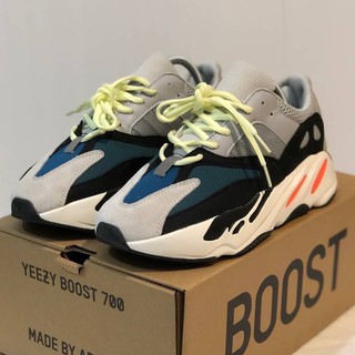 รองเท้า Yeezy 700 รองเท้าผ้าใบ รองเท้าลำลอง รองเท้าแฟชั่น