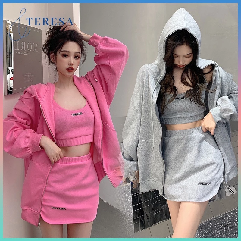ชุดเข้าเซ็ต เสื้อ+ กระโปรง+เสื้อคลุมแขนยาวกันหนาวกันแดด ชุดเซ็ตเสื้อกล้ามเซ็กซี่เอวลอย โชว์หุ่นแซ่บ
