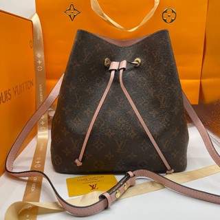 กระเป๋าสะพาย หลุยส์ CROSSBODY BAG