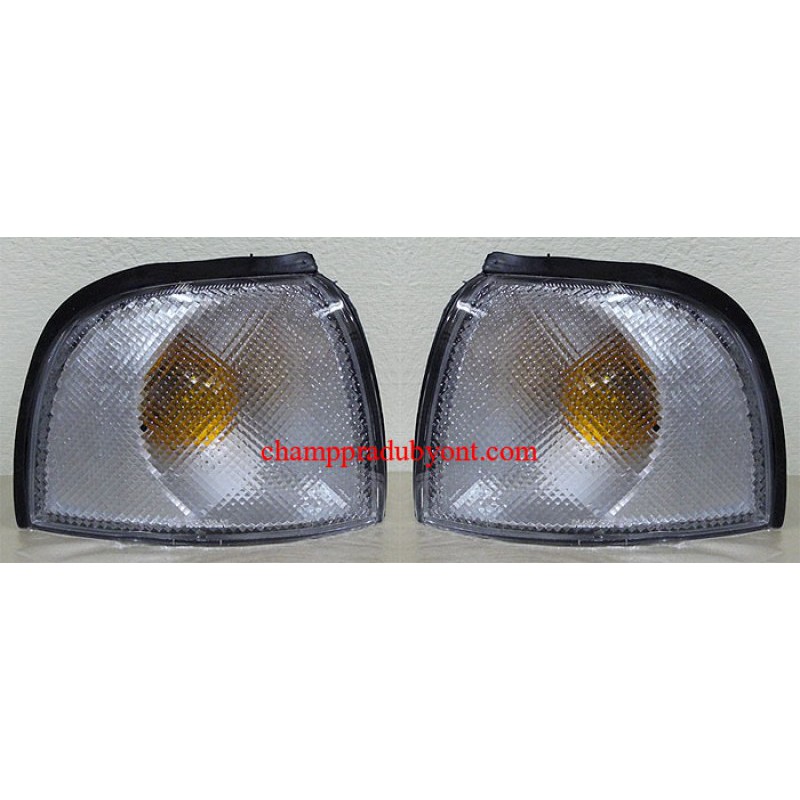 ไฟมุม NISSAN NV VAN เอ็นวี แวน