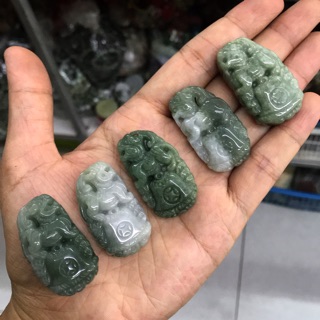 ปี่เซี๊ยะบนกระดิ่ง สวรรณ์ หยกพม่าแท้ Jadeite