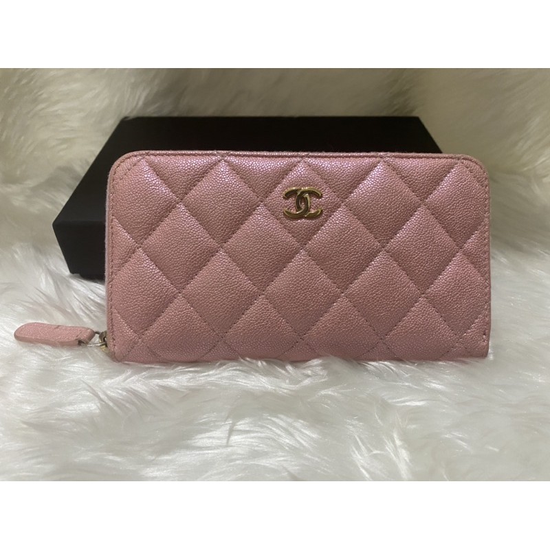 Chanel iridescent pink 19s