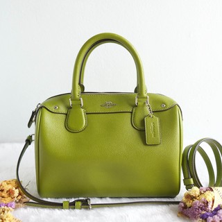 Coach F31082 ทรงหมอนสีพื้น สีใหม่ล่าสุด