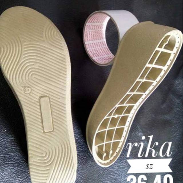 พื้นรองเท้าถัก Rika*
