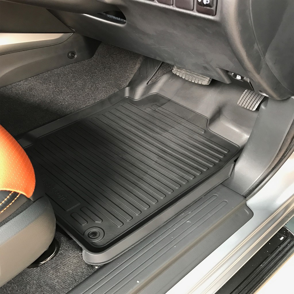 พรมปูพื้นรถยนต์ Mitsubishi Triton ปี 2015-2024 (4ประตู)(ก่อนโฉมปัจจุบัน) พรมรถยนต์ พรมยางยกขอบ - รูปที่ 4