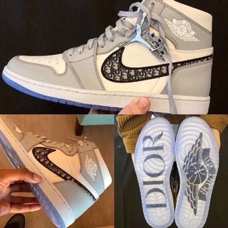 ❀◄☢NIKE Air Jordan 1 White Grey รองเท้าลำลองสำหรับผู้ชายและผู้หญิง