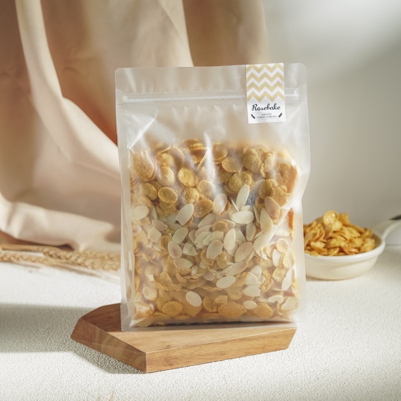 คอร์นเฟลก Refill bag ครึ่งกิโล อัลมอนด์ล้วน