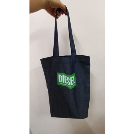 กระเป๋าผ้ายีนส์ Diesel