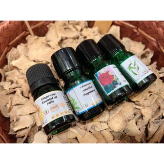 น้ำมันหอมระเหย   PURE essential oils