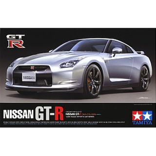 (เหลือ 1 ชิ้น กรุณาแชทเพื่อยืนยัน ก่อนโอน)1/24 Nissan GT-R (Model Car)4950344243006