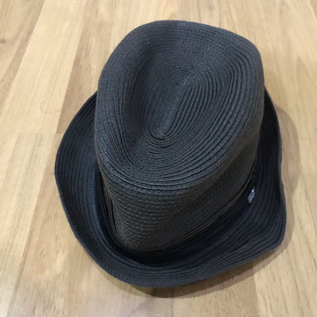 หมวก FQ&Lmen size 20x20 cms มือสองของแท้ สภาพสวยๆ