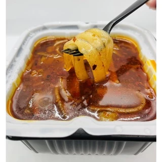 ถ้วยร้อนเส้นหนึบหม่าล่า กังฟูฮอตฮอต/หม่าล่าหม้อไฟ/ร้อนเองได้/ชาบูหม้อไฟ/สุกี้หม่าล่า/เส้นหนึบหม่าล่า/หม่าล่าจีน/145กรัม