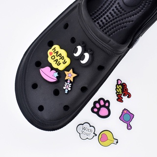  Cute Cat Paw Accessories for Croc Jibbit Charm Eye Crown Lips Shoe Decoration Buckle Jibitz Letters Crocks Pins for Women