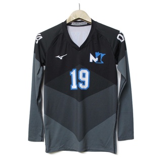 เสื้อกีฬา Mizuno ของแท้ รอบอก 33 นิ้ว เสื้อว่ายน้ำ มือสอง