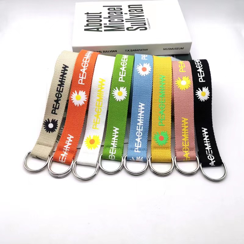 🚚🌼 MK🌼🚚 เข็มขัดผ้าแคนวาสพิมพ์ลายดอกเดซี่สไตล์เกาหลีพิมพ์ลายอังกฤษ 8 สี #E817