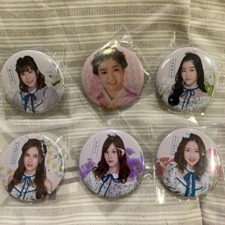 เข็มกลัด  BNK48