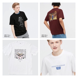 Uniqllo   เสื้อยืดแขนสั้น พิมพ์ลายกันดั้ม สําหรับผู้ชาย และผู้หญิง 447507