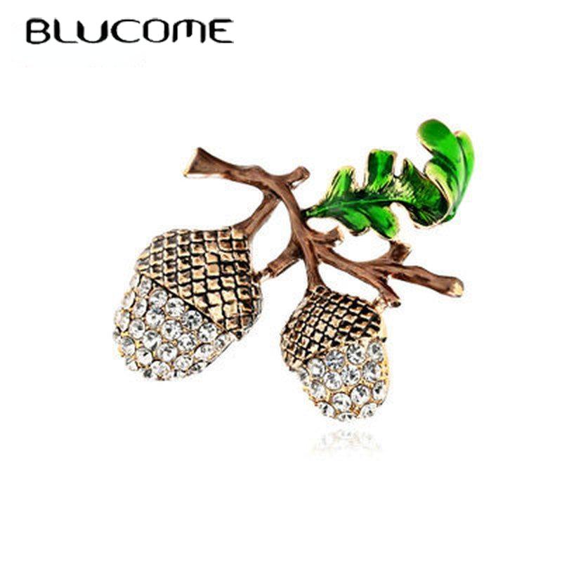 Blucome Oak Acorns Pine Tower เข็มกลัดเคลือบ Pins สําหรับผู้หญิงผู้ชายจัดเลี้ยงงานแต่งงานอุปกรณ์เสริ